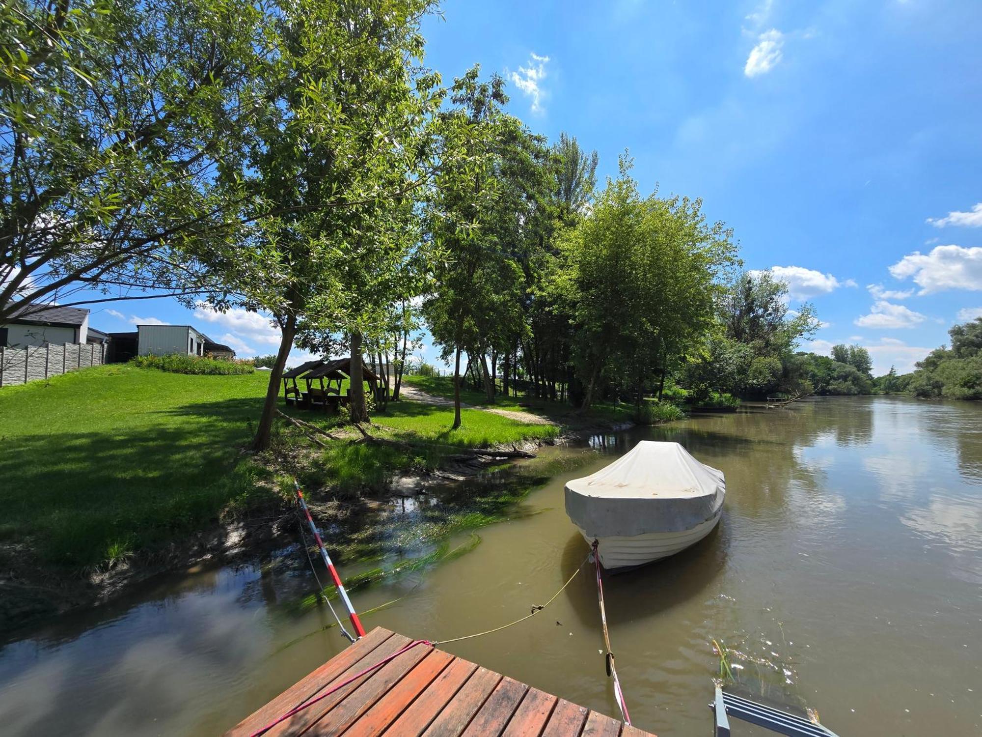 Duna-Beach Apartman Kimle Luaran gambar